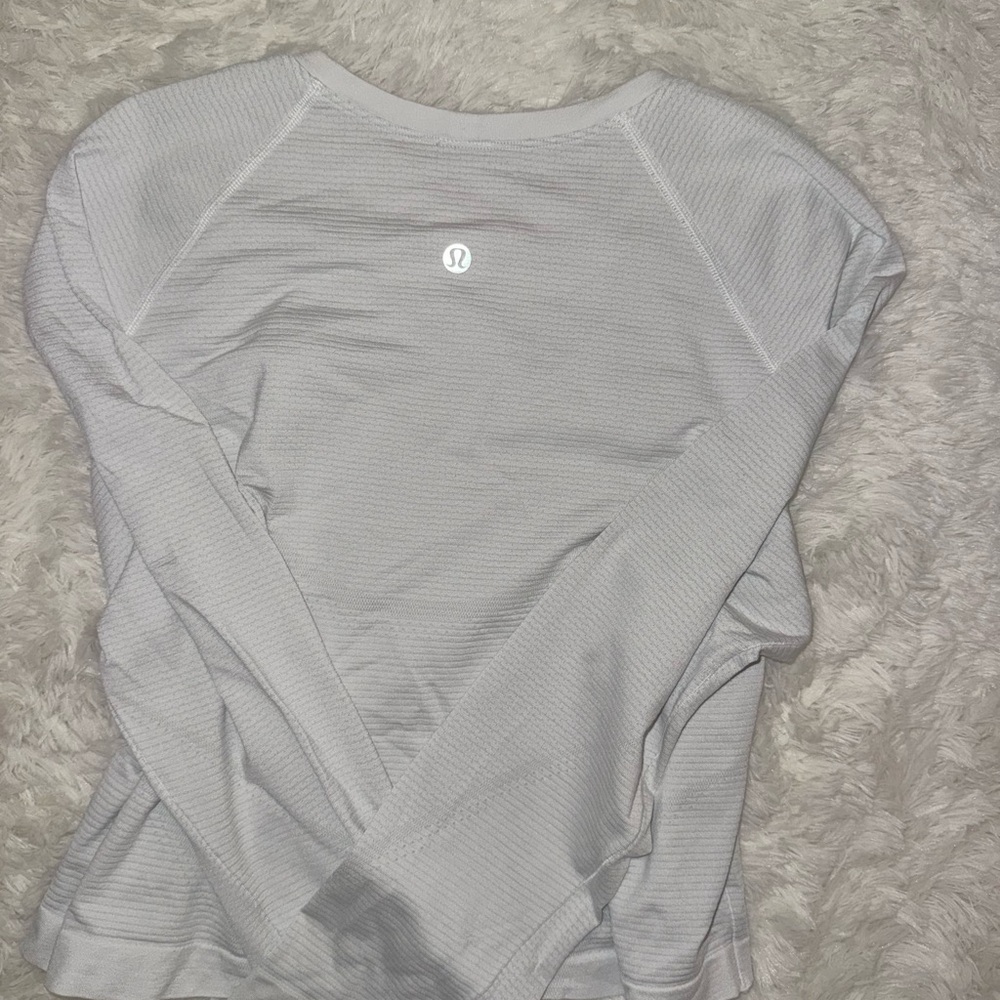 Lululemon Swiftly Tech Cropped Long-Sleeve
Shirt 2.0